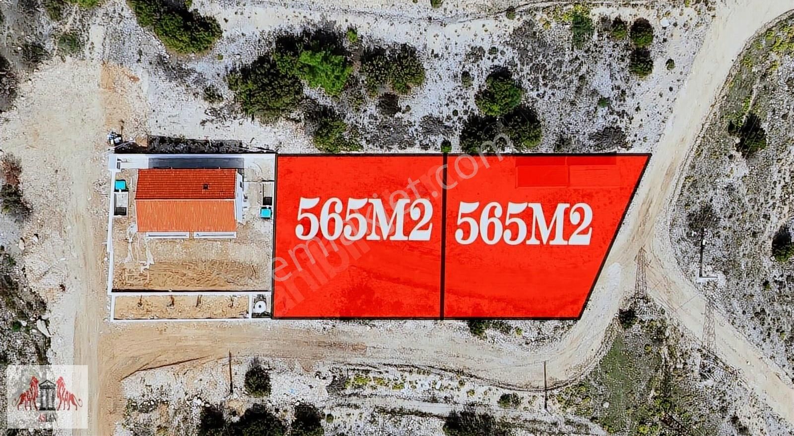 Muğla Yerkesikte Satılık 565 M² Yanyana Arsa