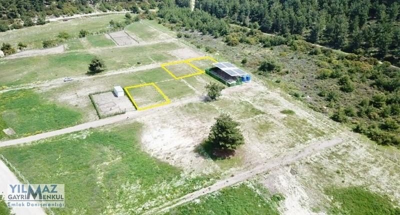 Samurlu'da Etrafı Çevrili Resmi Yolu Ve Suyu Olan Hobi Bahçesi
