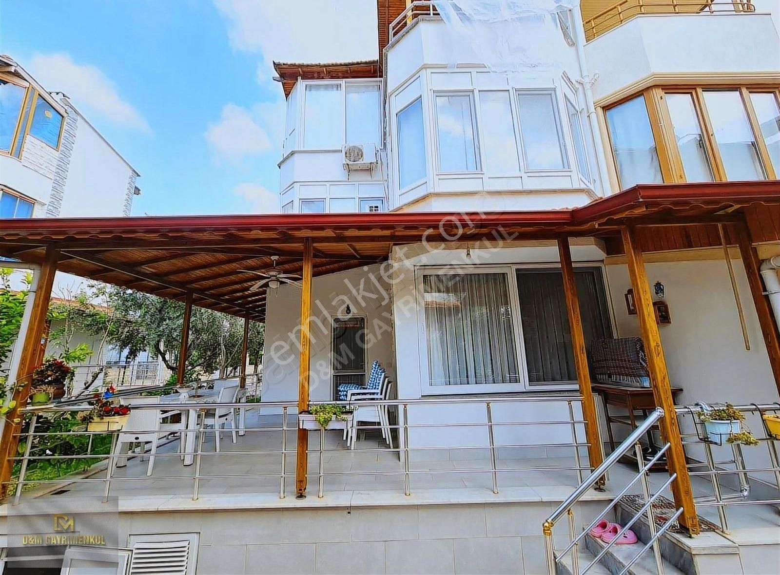 Akbük'te 3+1 Bitişik Nizam Villa Site İçi Denize 600 Metre - Görsel 34
