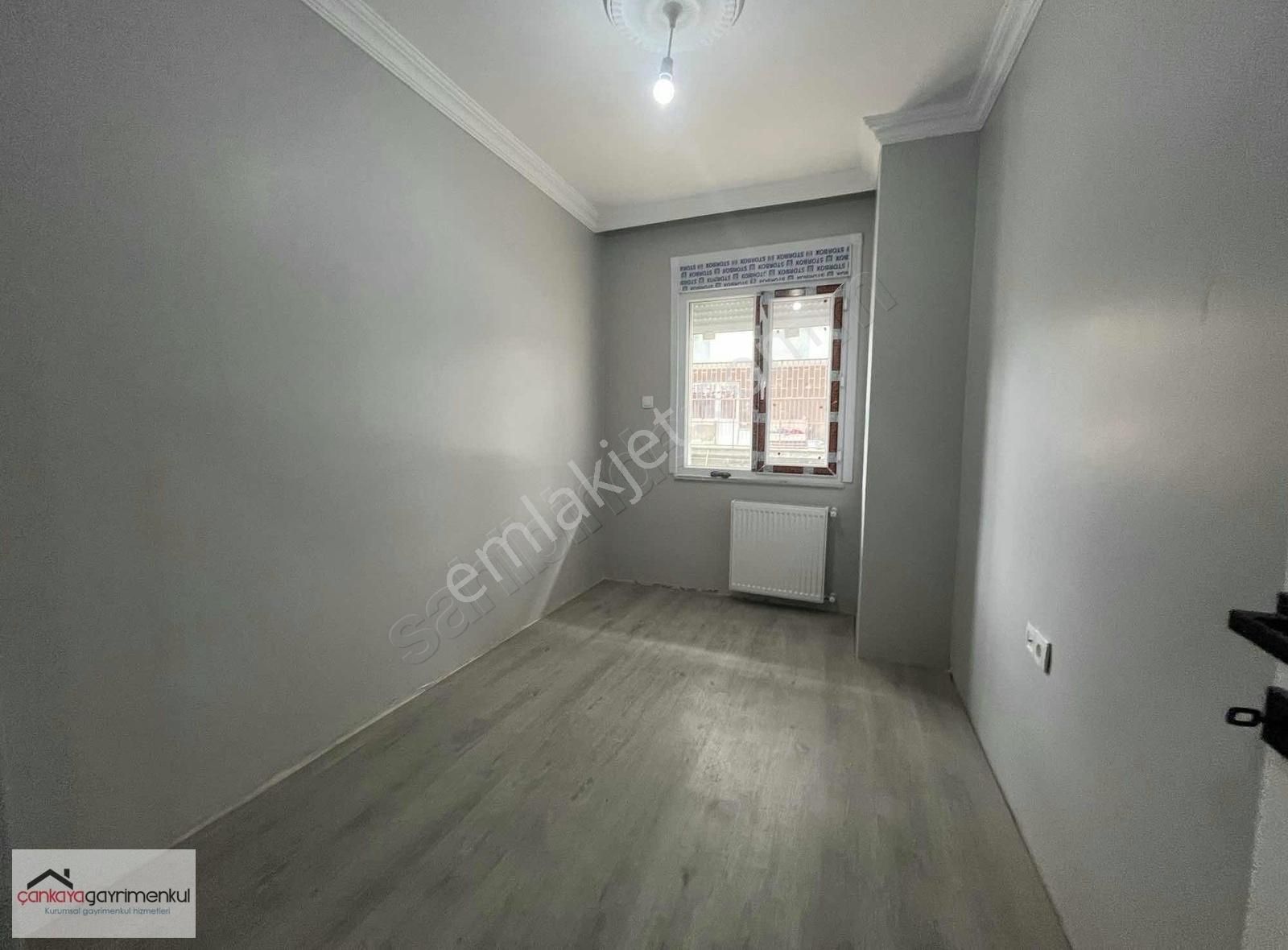 Teyfikbeyde Cadde Üzeri 2+1 Yüksek Giriş Satılık Fırsat Daire!!!