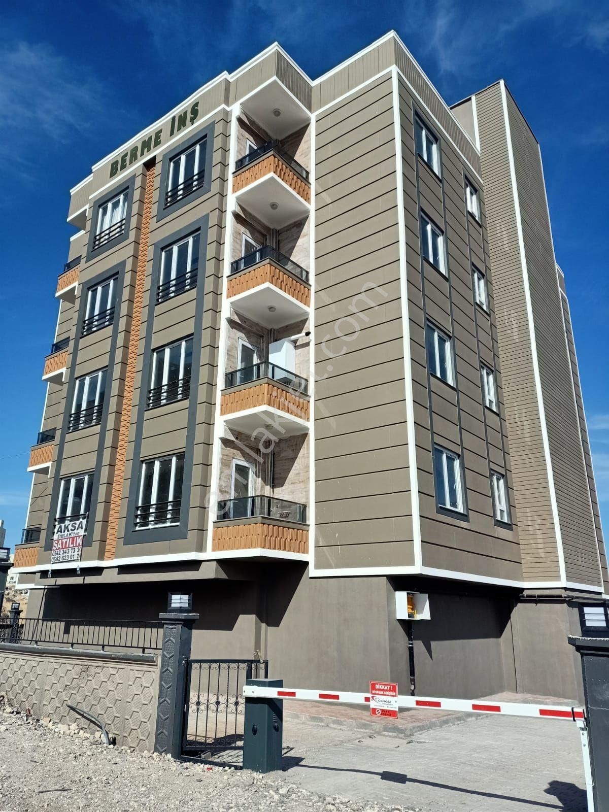 İzol Gayrimenkuldan Batıkentte Kiralık Sıfır 2+0 Daire