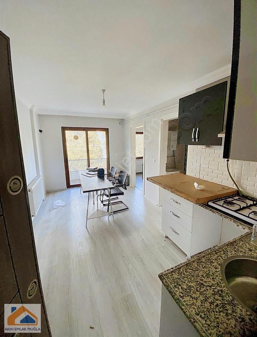 Menteşe Devlet Hastanesi Karşısı 1+1 Kombili 50 M2 Arakat Daire