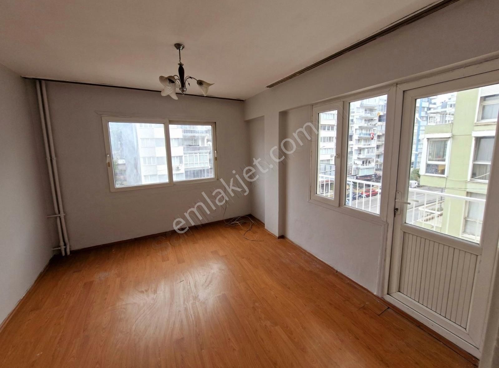 İnönü Caddesi Üzerinde 2+1 Kiralık Daire