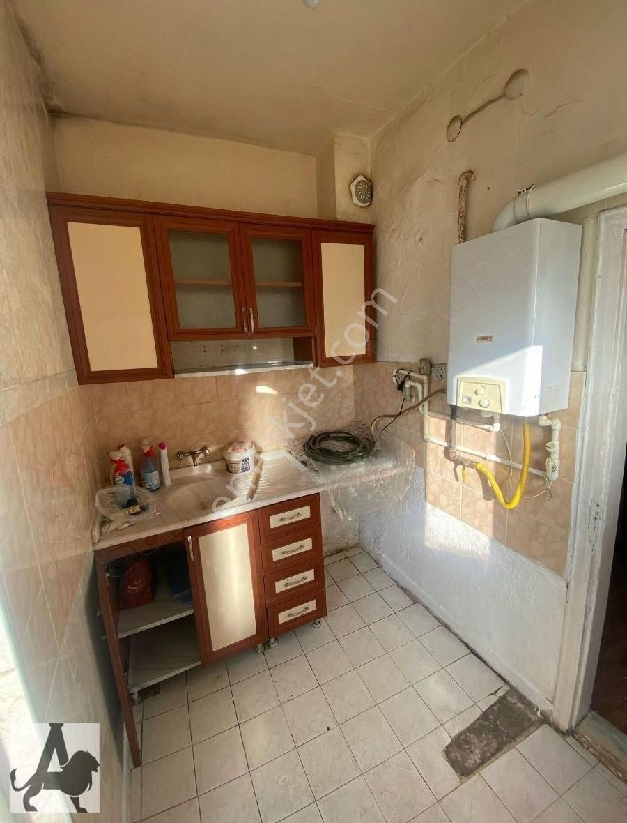 %50 Kredi İmkanı / 10.000 Tl Kiracılı / Kök Tapu/ Metro'ya 5 Dk