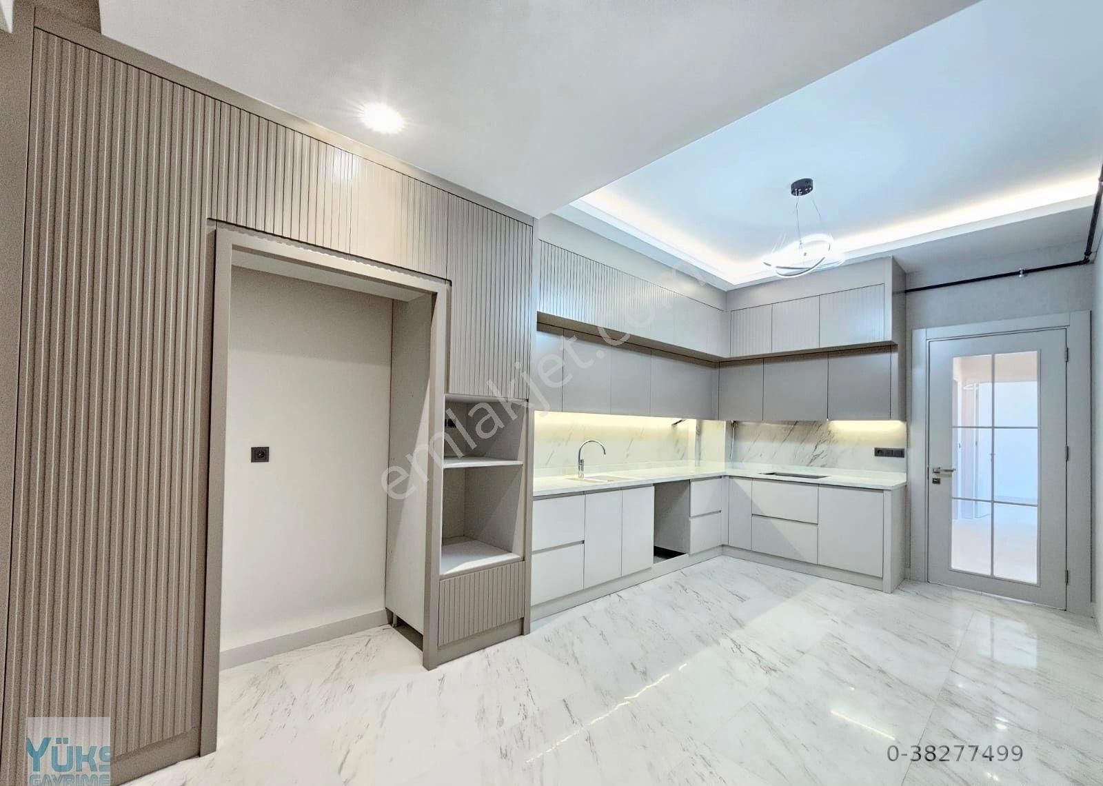 Denizli Yenişafak Ta 3+1 180 M2 Lavanta Bahçesine Yakın Satılık Daireler