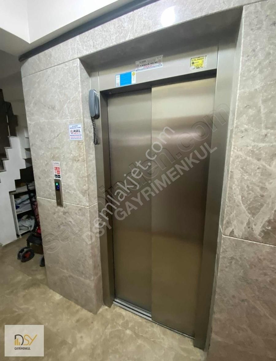 Buca Üçkuyularda Kiralık 1+1 Doğalgazlı Ev