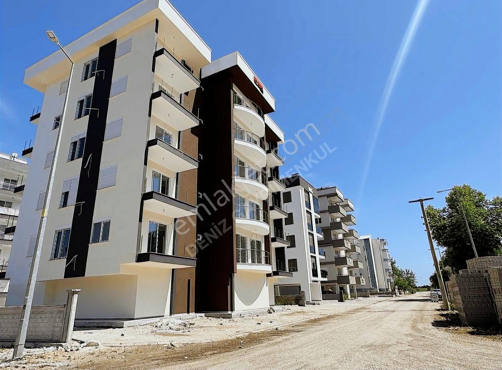 Deniz Gayrimenkulden Deniz Manzaralı 1+1