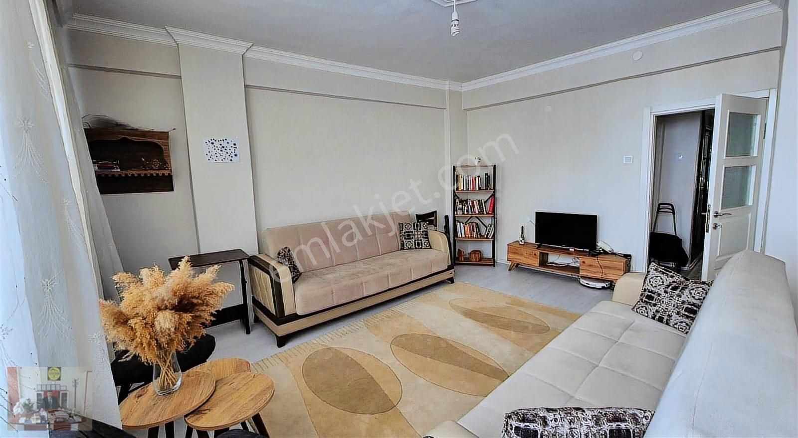 Çarşı Merkezde Masrafsız Satılık 2+1 Daire