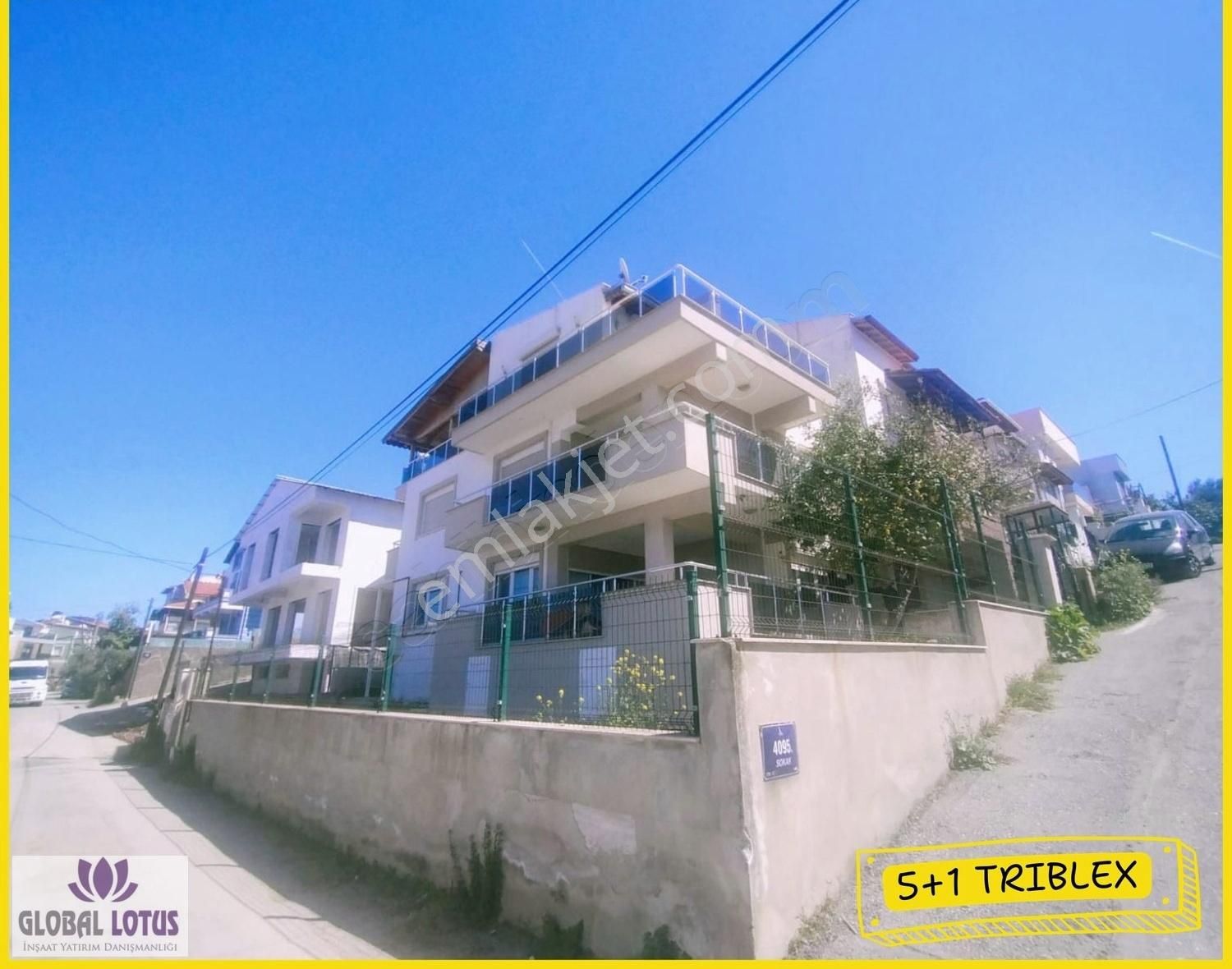 Urla Zeytin Alanı Deniz Manzaları 5+1 Tripleks