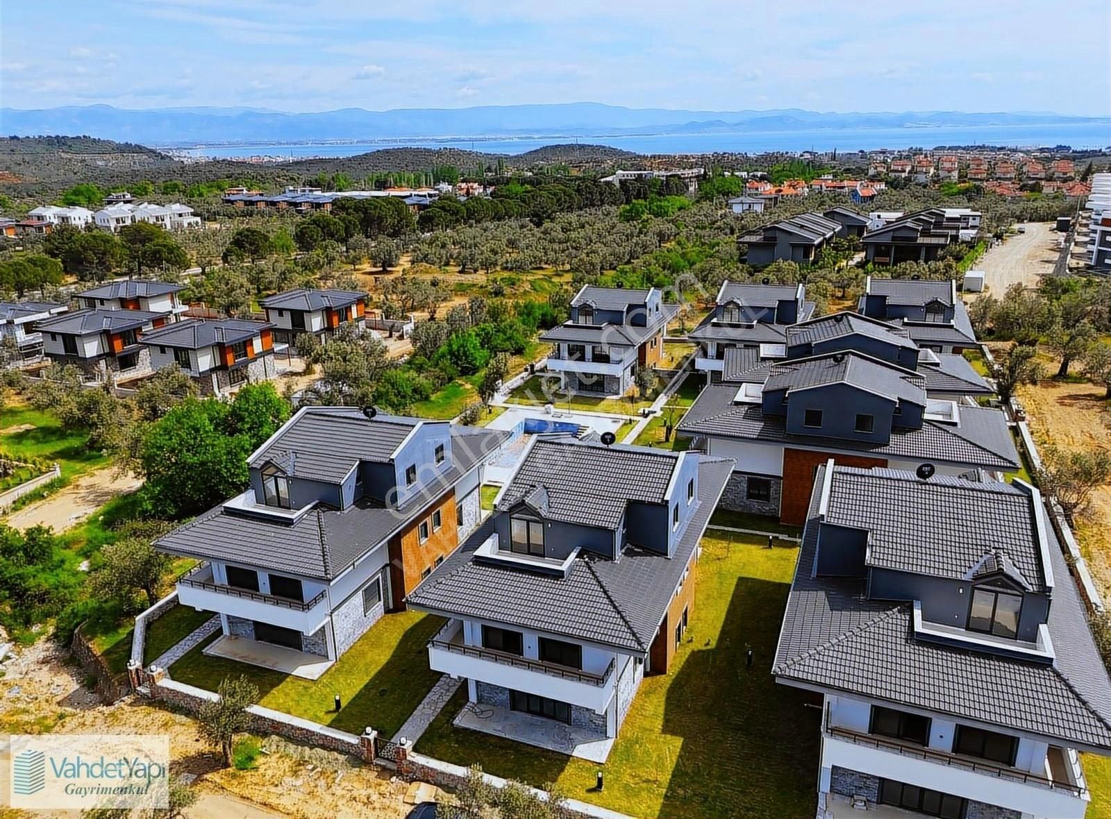 Vahdet'ten Güre'de Harika Konumda Yeni Projeden Satılık Villalar - Görsel 28