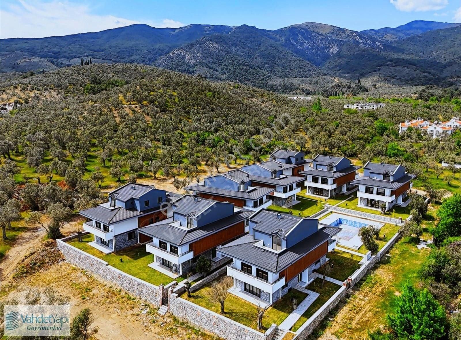 Vahdet'ten Güre'de Harika Konumda Yeni Projeden Satılık Villalar - Görsel 9