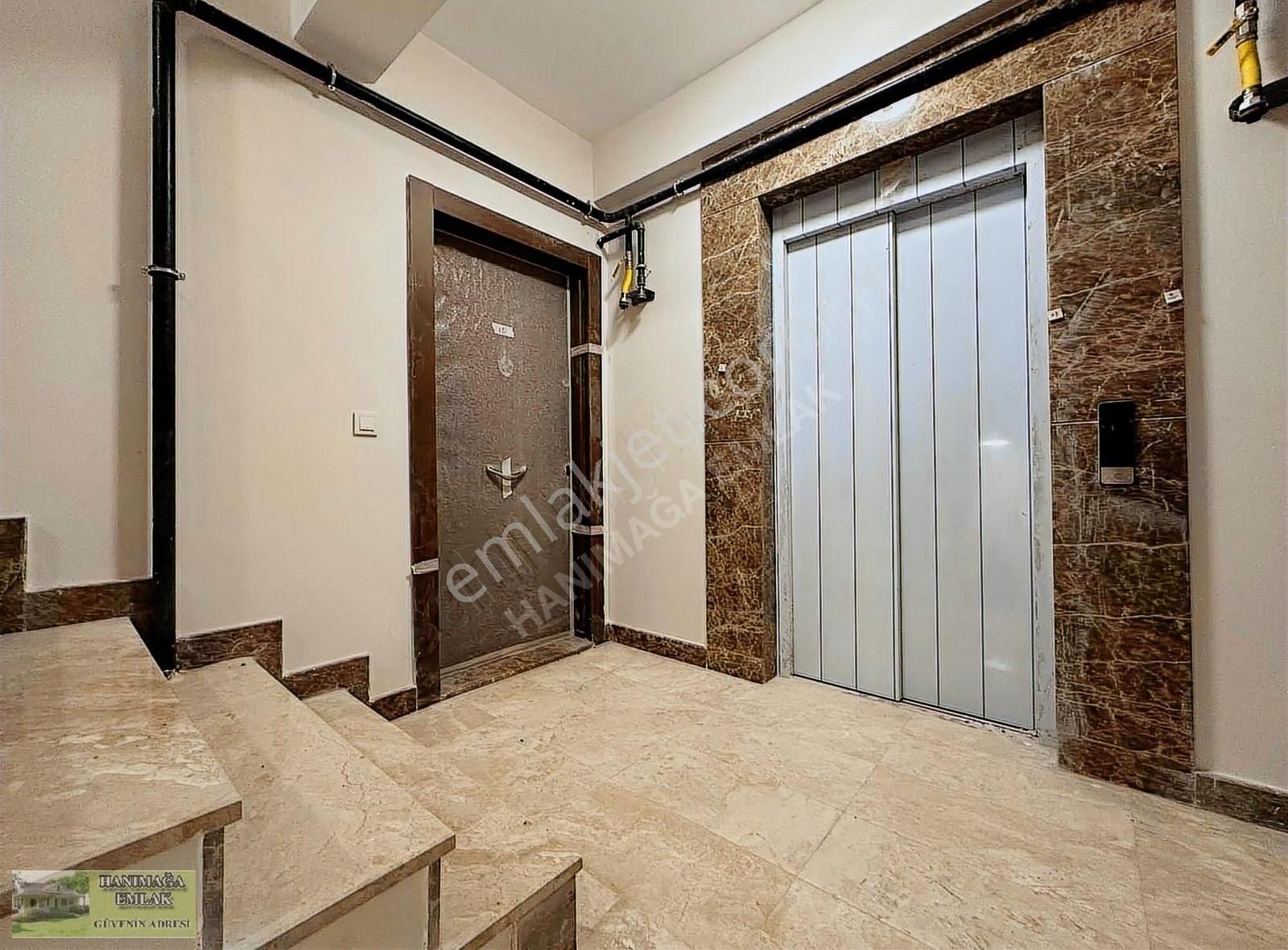 Bahçelievler Mahallesi Merkezi Konumda 3+1 175 M2 Şahane Daire