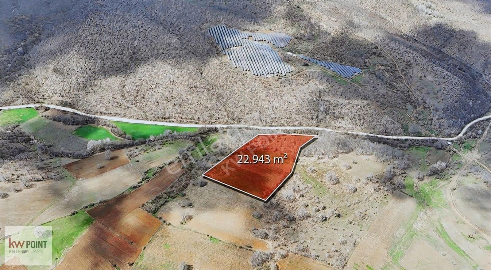 Kpoınt Bilecik Ulupınar Mevkiinde 22.943m² Yatırımlık Tarla