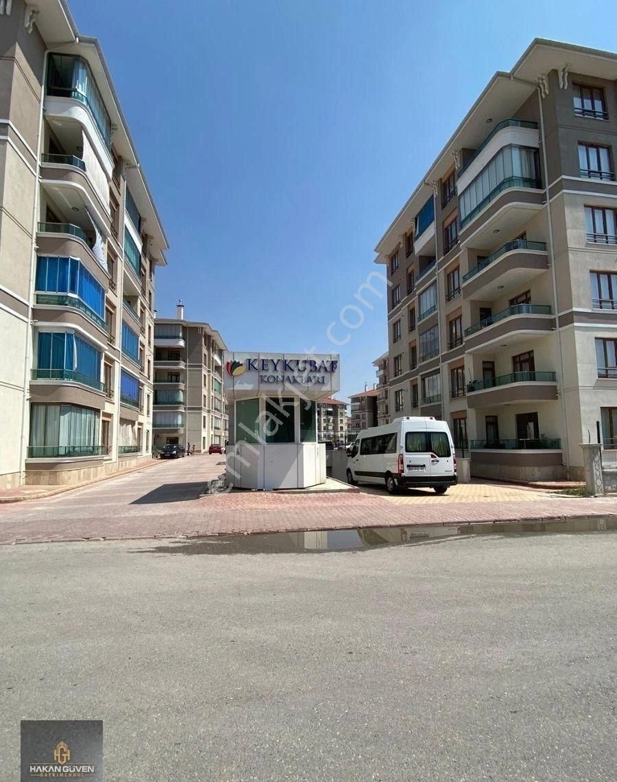 Keykubat Konutlarında 3+1 Giriş Kat Full Yapılı Daire Satılık