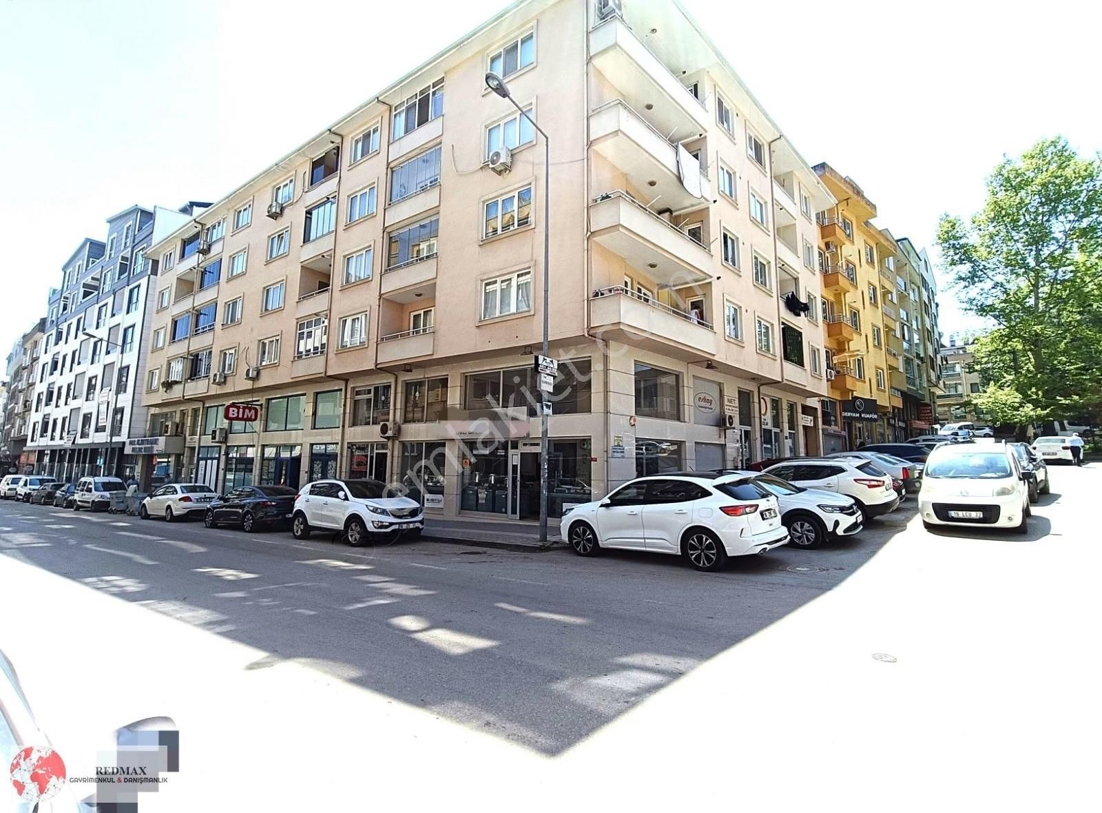 Nilüfer Beşevler Yıldırım Caddesi Üzeri Satılık 163m2 Dükkan