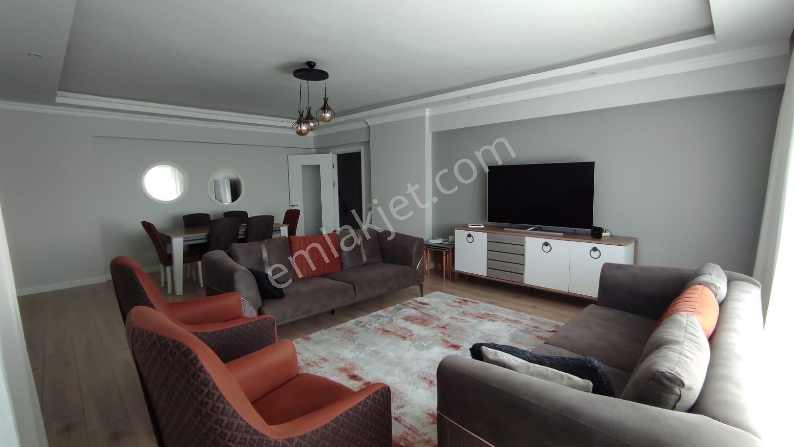 Adnan Kahveci Mahallesinde Eşyalı, Ferah, Hazır Yaşamlık 3+1 Kiralık Daire