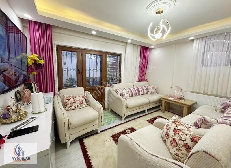 Yenibosna Çakmak Durağı Yakını 1+1 Satılık Bahçe Kat