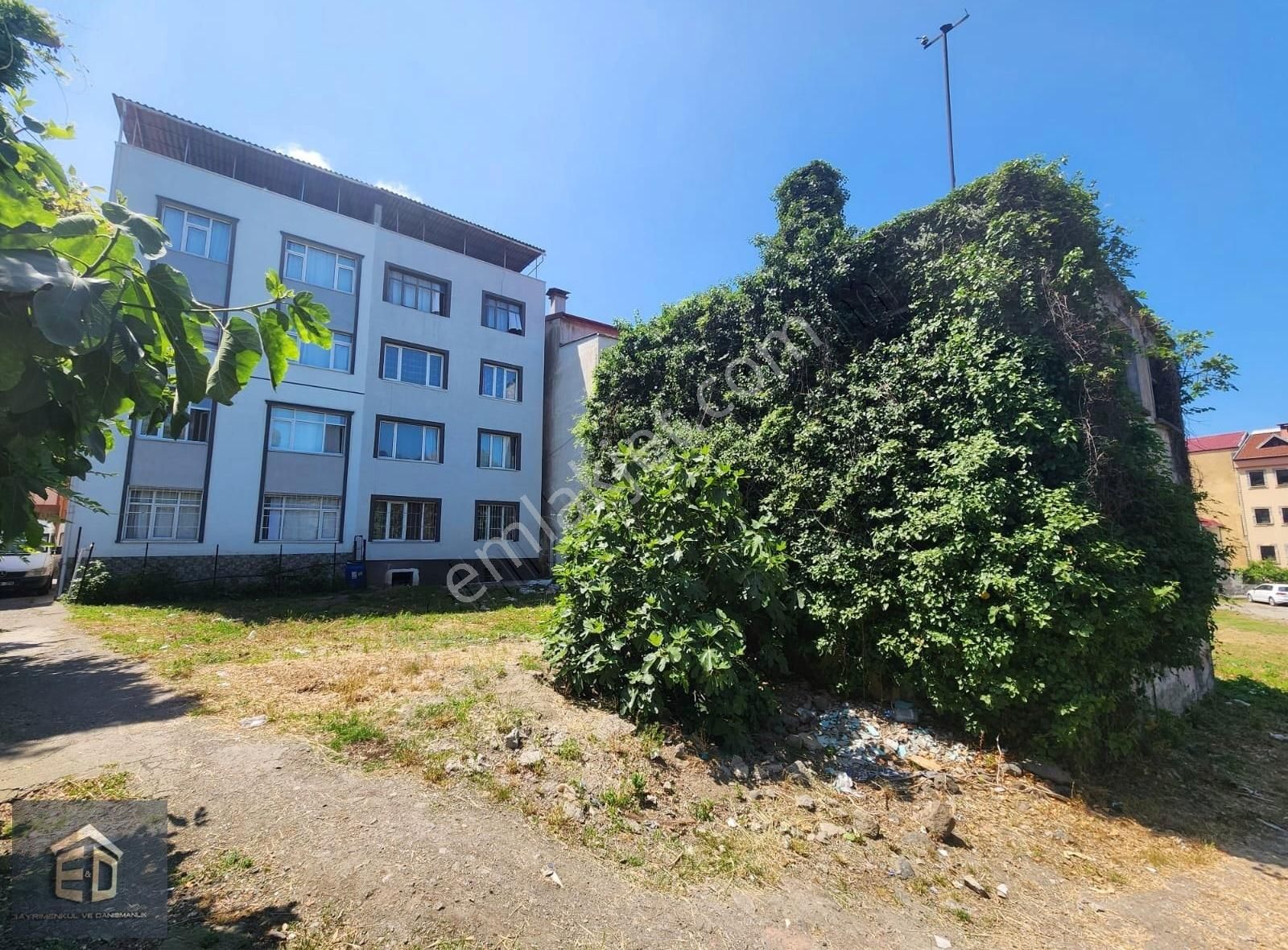 E&d Gayrimenkul Trabzon Gazipaşa'da Satılık 75 M² İmarlı Arsa