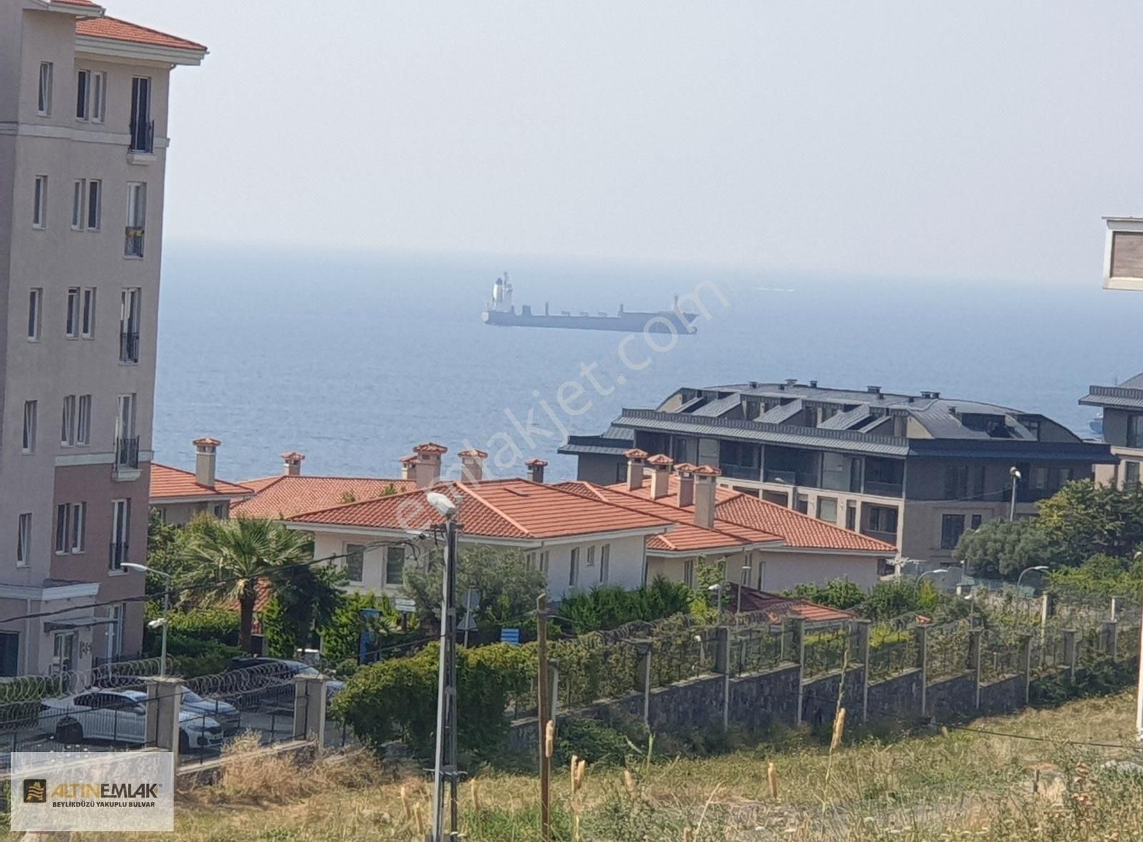 Deniz İstanbul Marina Komşu Deniz Manzaralı 887 M2 Satılık Arsa