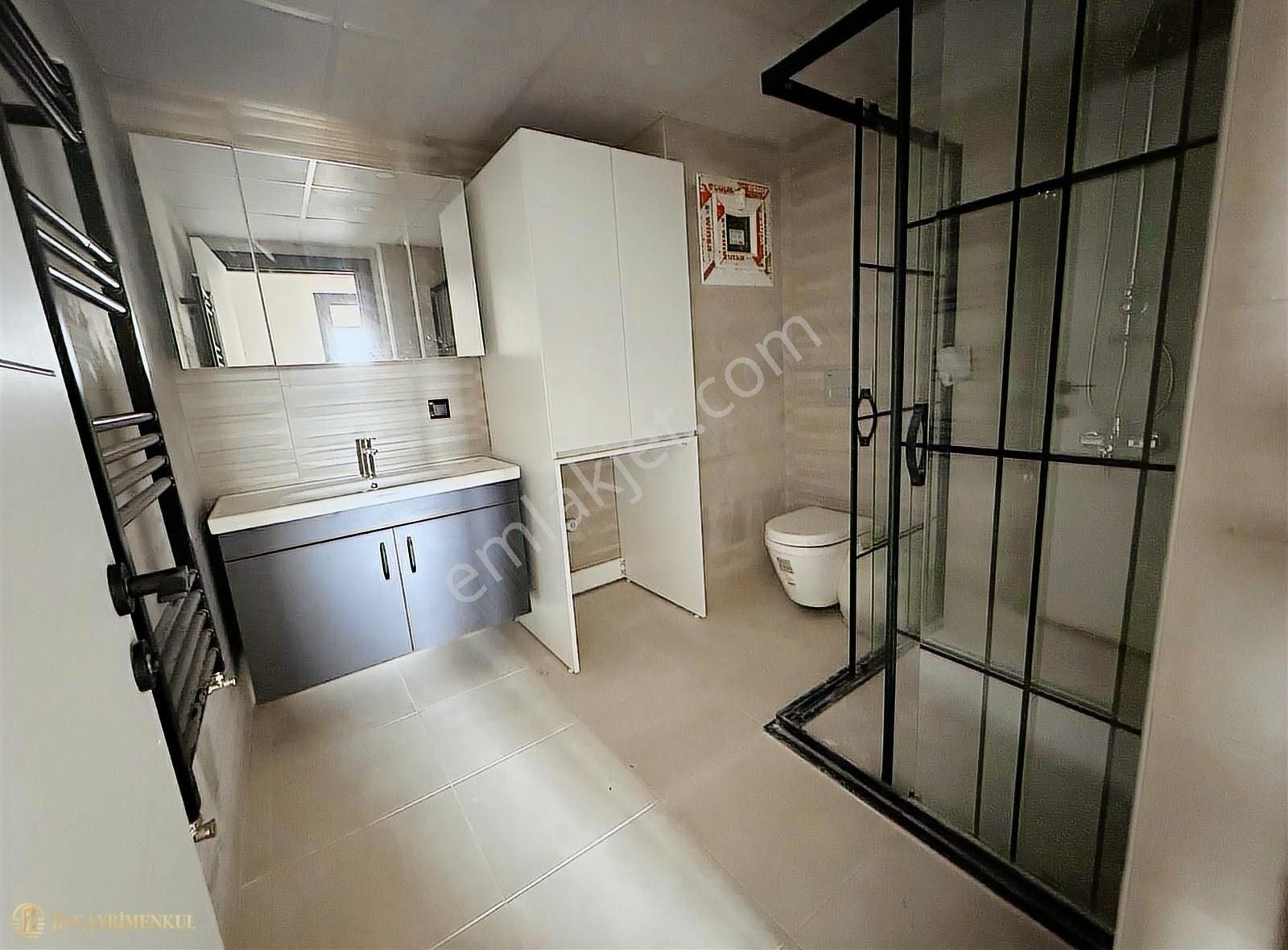 Çanakkale Kale Konfor Sitesinde Kapalı Mutfak Satılık 3+1 Daire - Görsel 3