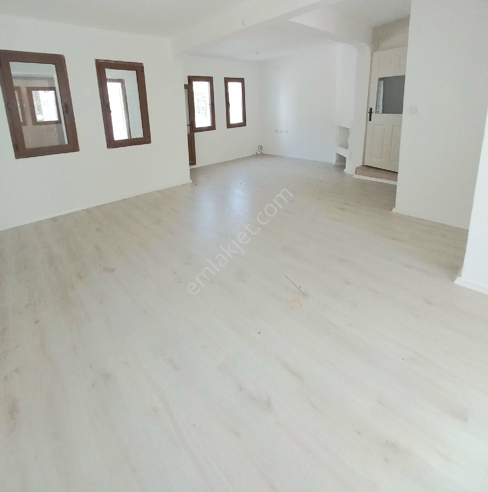 Turgutreis'te Daire Fiyatına Çift Cepheli 3+1 Dubleks - Görsel 17