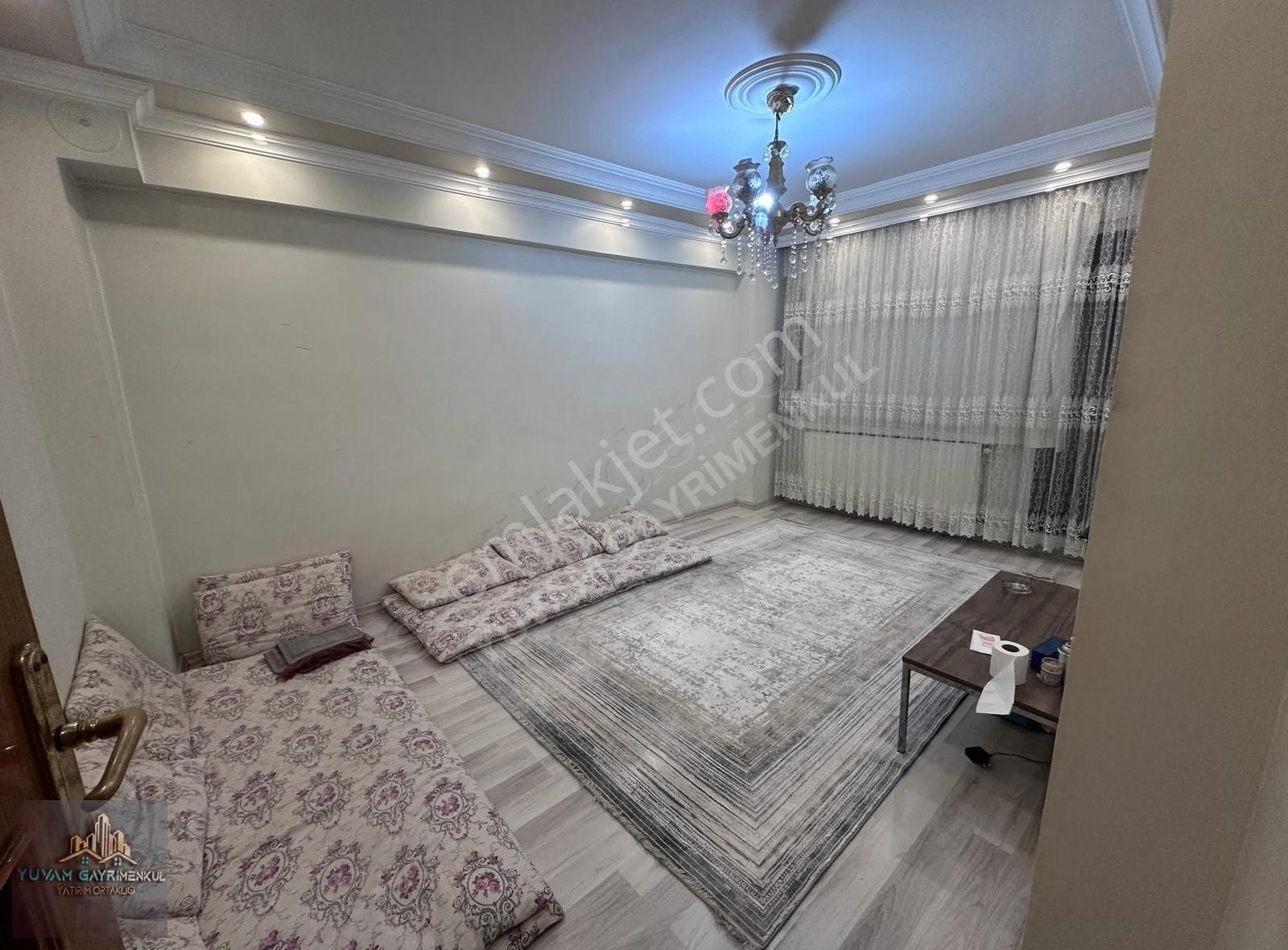 Yuvam Gayrimenkul'den Güneştepe Mah. 3+1 120 M2 Ara Kat Daire