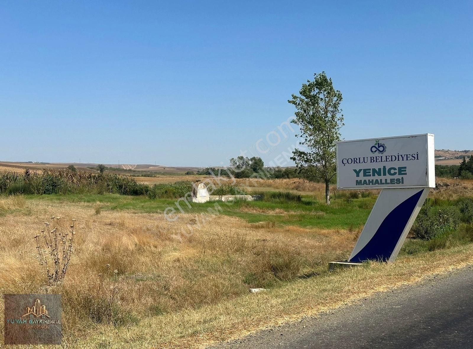 Çorlu Yenicede Resmi Yolu Olan Köye Cephe 950 M2 Kupon Yer