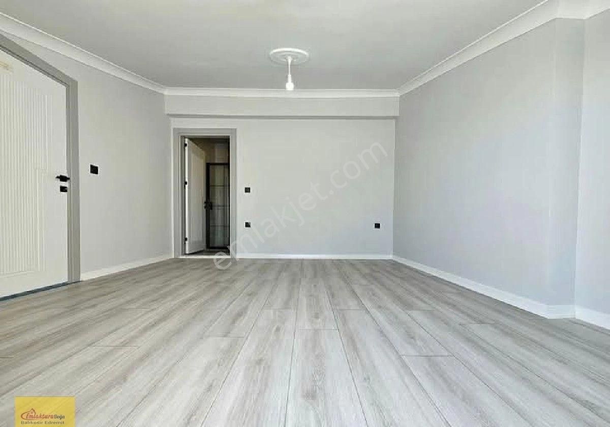 Balıkesir Edremit Özel Körfez Hastanesine Yakın 🔥manzaralı Lüks Yapılı Satılık 2+1 Dubleks Daire
