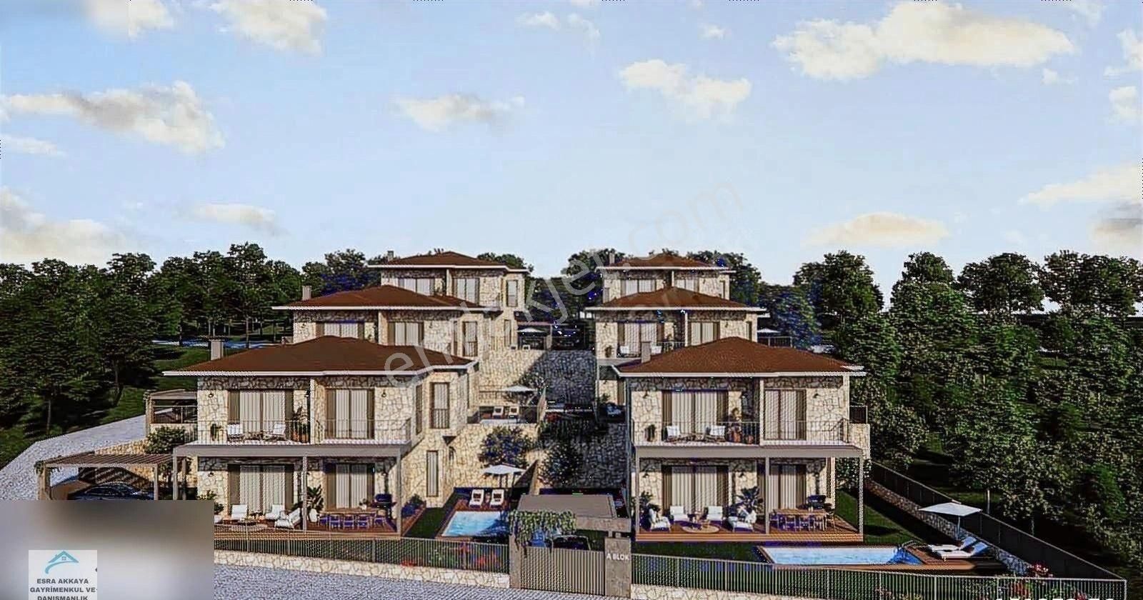 Tarihi Doku,modern Konfor ! Kaçırılmayacak Satılık 4+1 Taş Ev