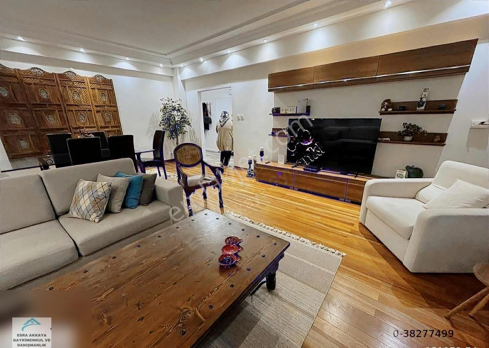 Etiler Alkent Sitesi Karşısı,satılık ,boş ,masrafsız 2+1 Daire