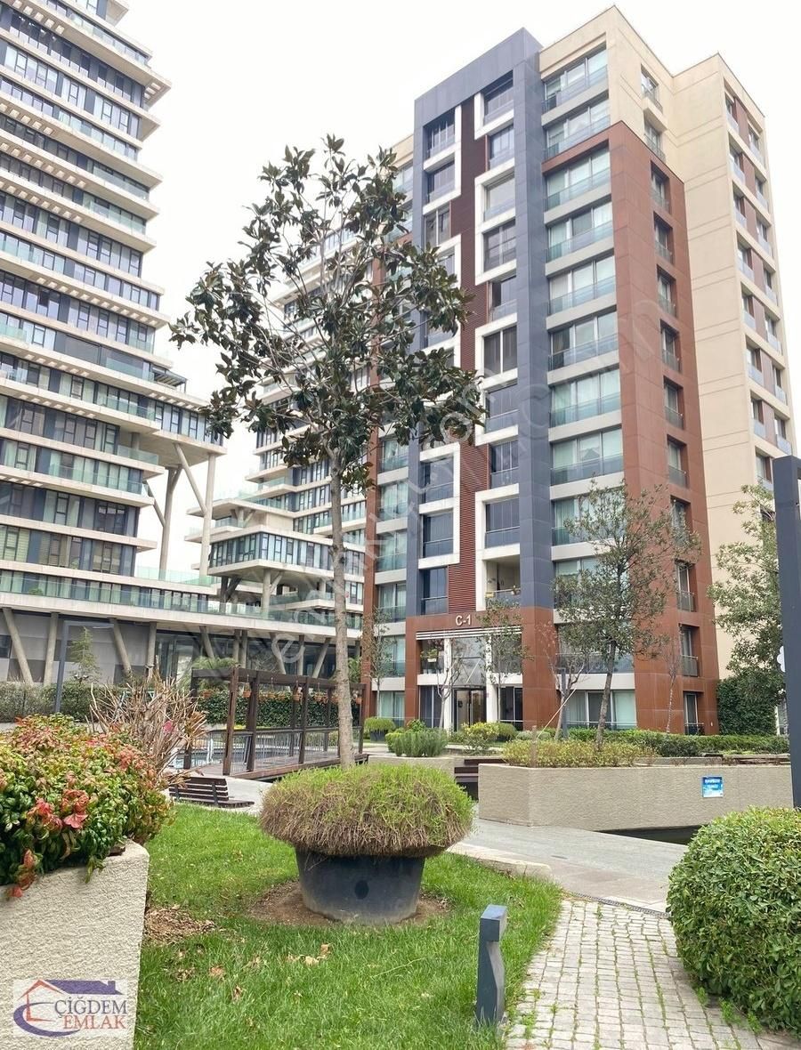 Çiğdem Emlaktan The İstanbul Konutlarda Satılık 3+1 Lüx Daire