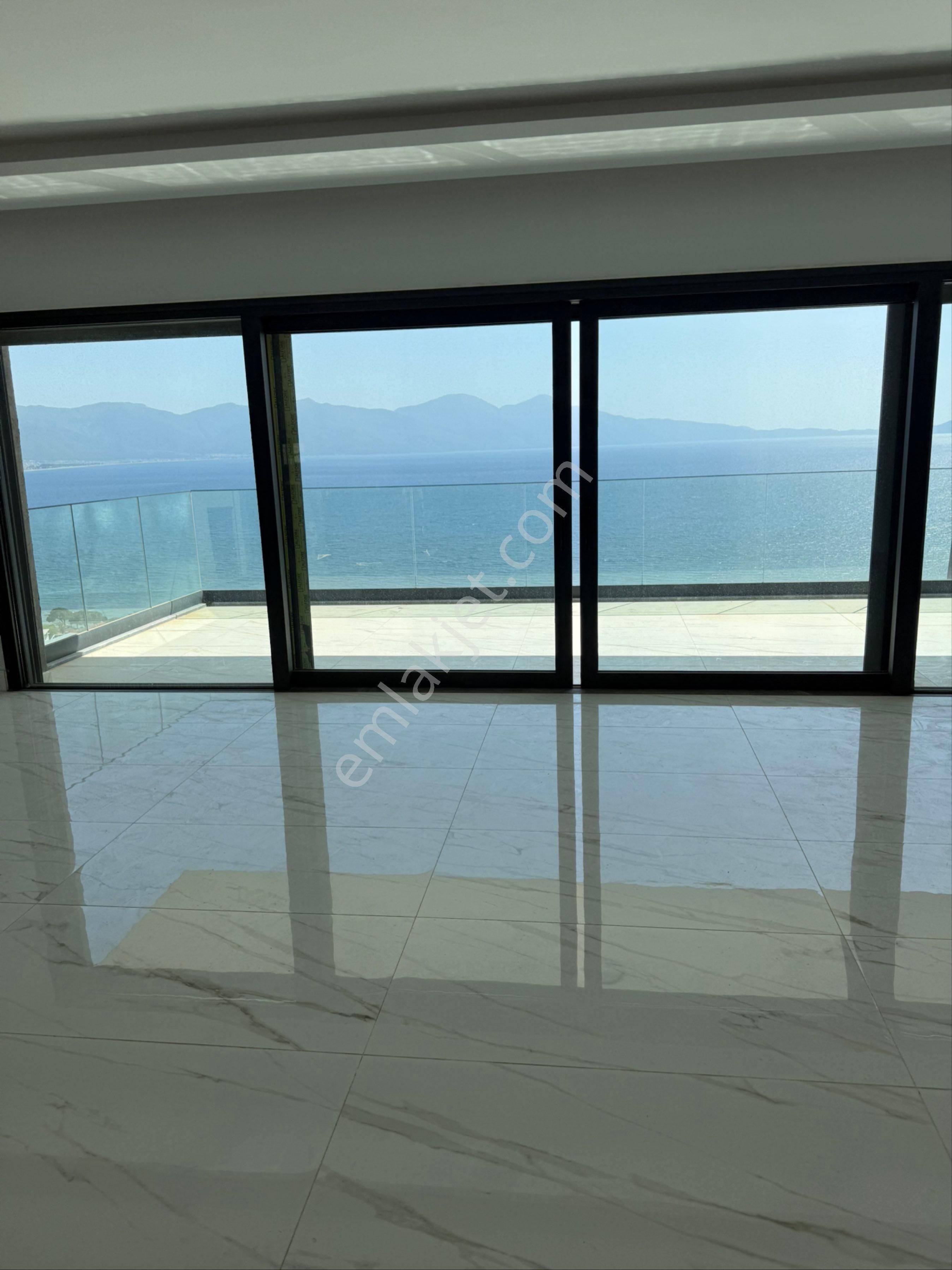 Full Panoramik Manzaralı 3+1185m2 Rezidans Daire