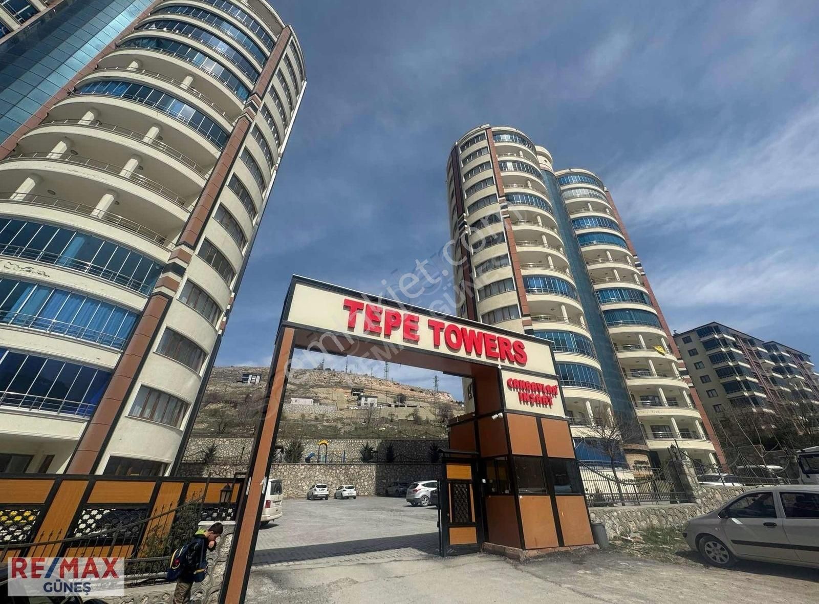 Tepe Towers'ta Re/max Güneş'ten Satılık 4+1 Ultra Lüks Daire