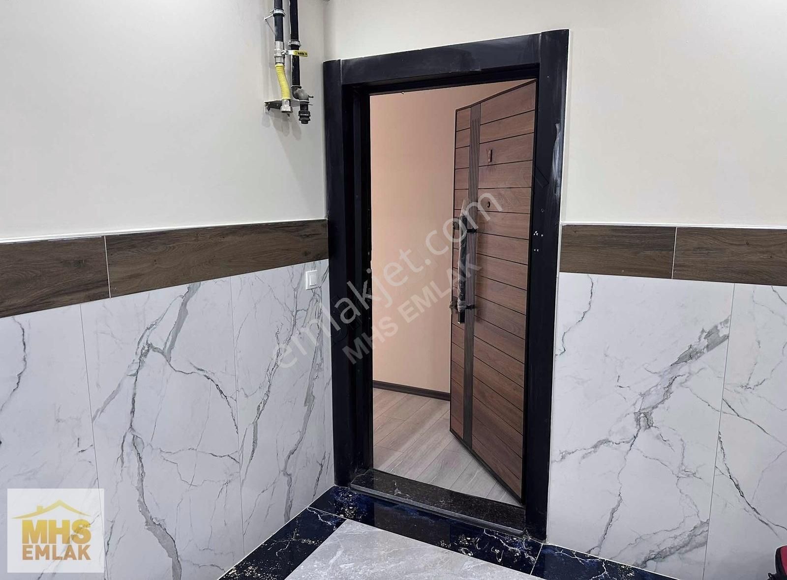 Seferihisarın En Güzel Mevkiisinde Villa Tadında 2+1 Daire
