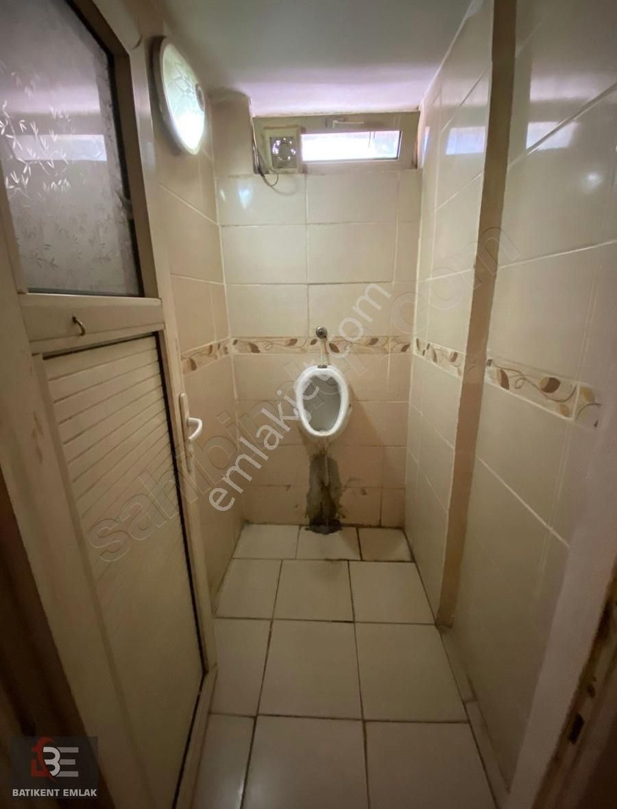 Merkezi Yerde Cadde Cephe Bitişik 2 Tane Satılık Dükkan