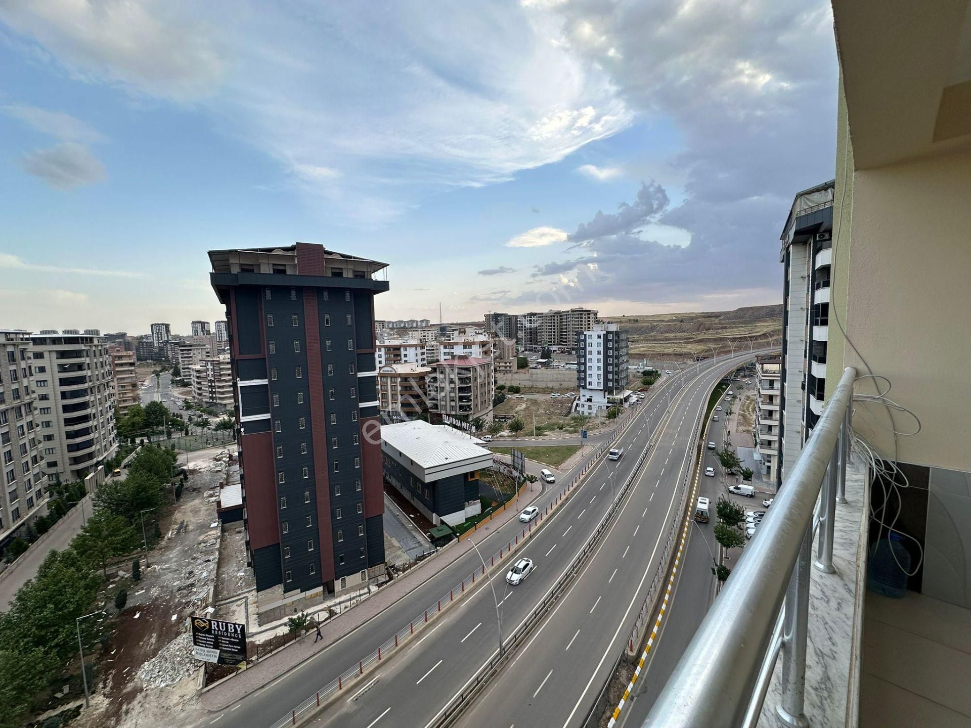 Akev Gayrimenkul'den Kköprü Go Petrol Arkası Ultra Geniş Dubleks - Görsel 15