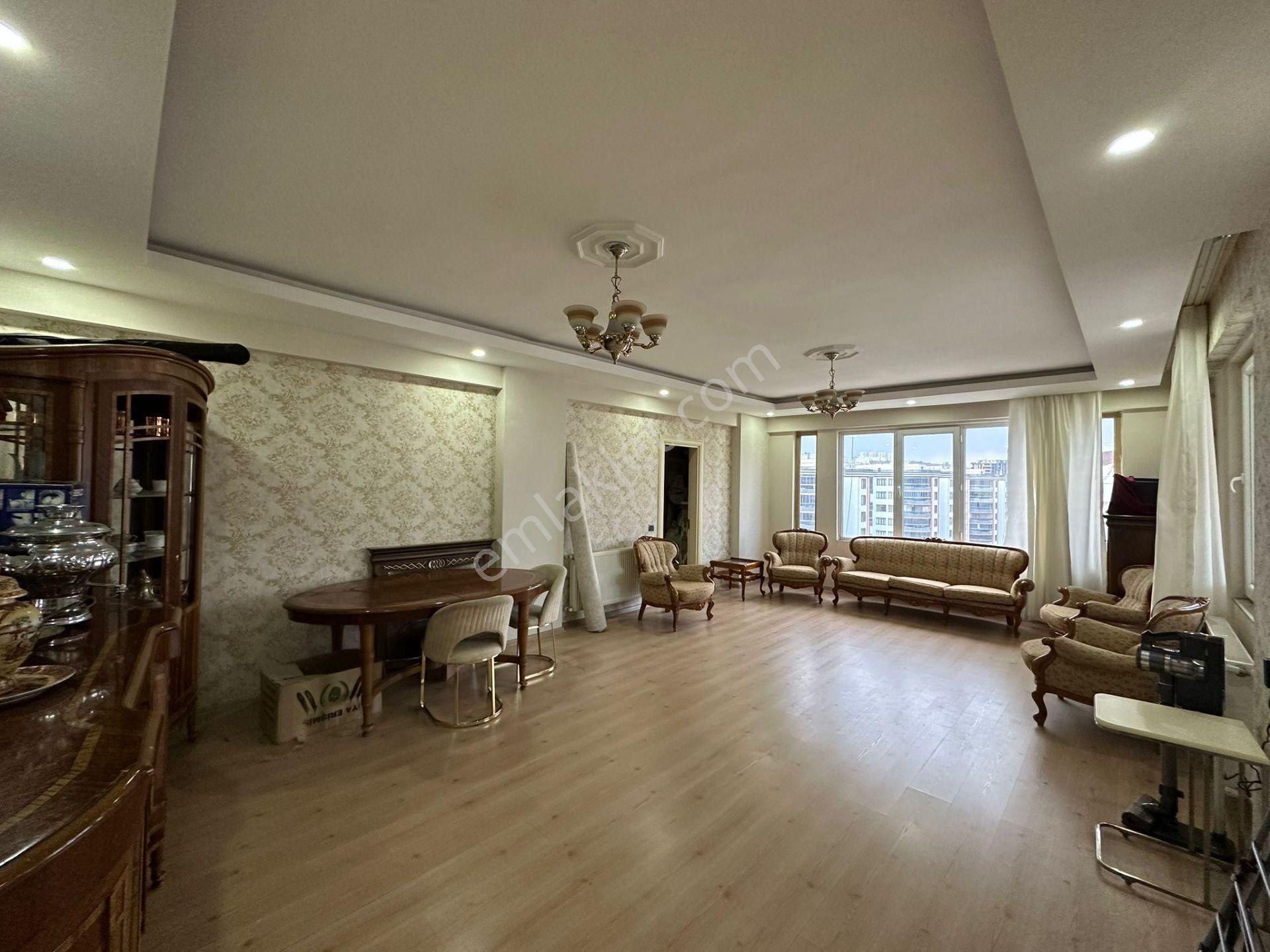 Akev Gayrimenkul'den Kköprü Go Petrol Arkası Ultra Geniş Dubleks - Görsel 31