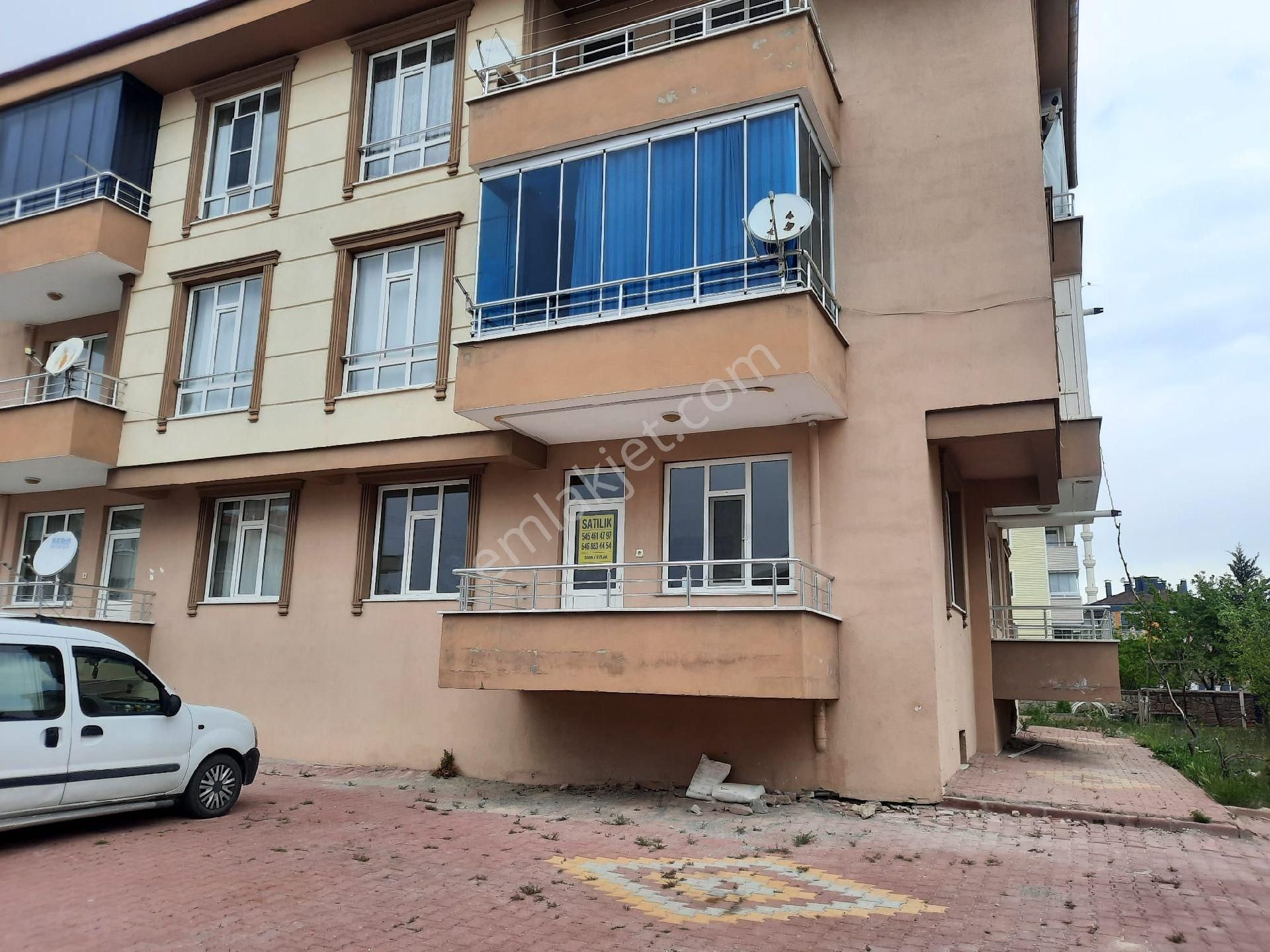 Kosova Mahallesinde Satılık Yüksek Zemin3+1 Daire