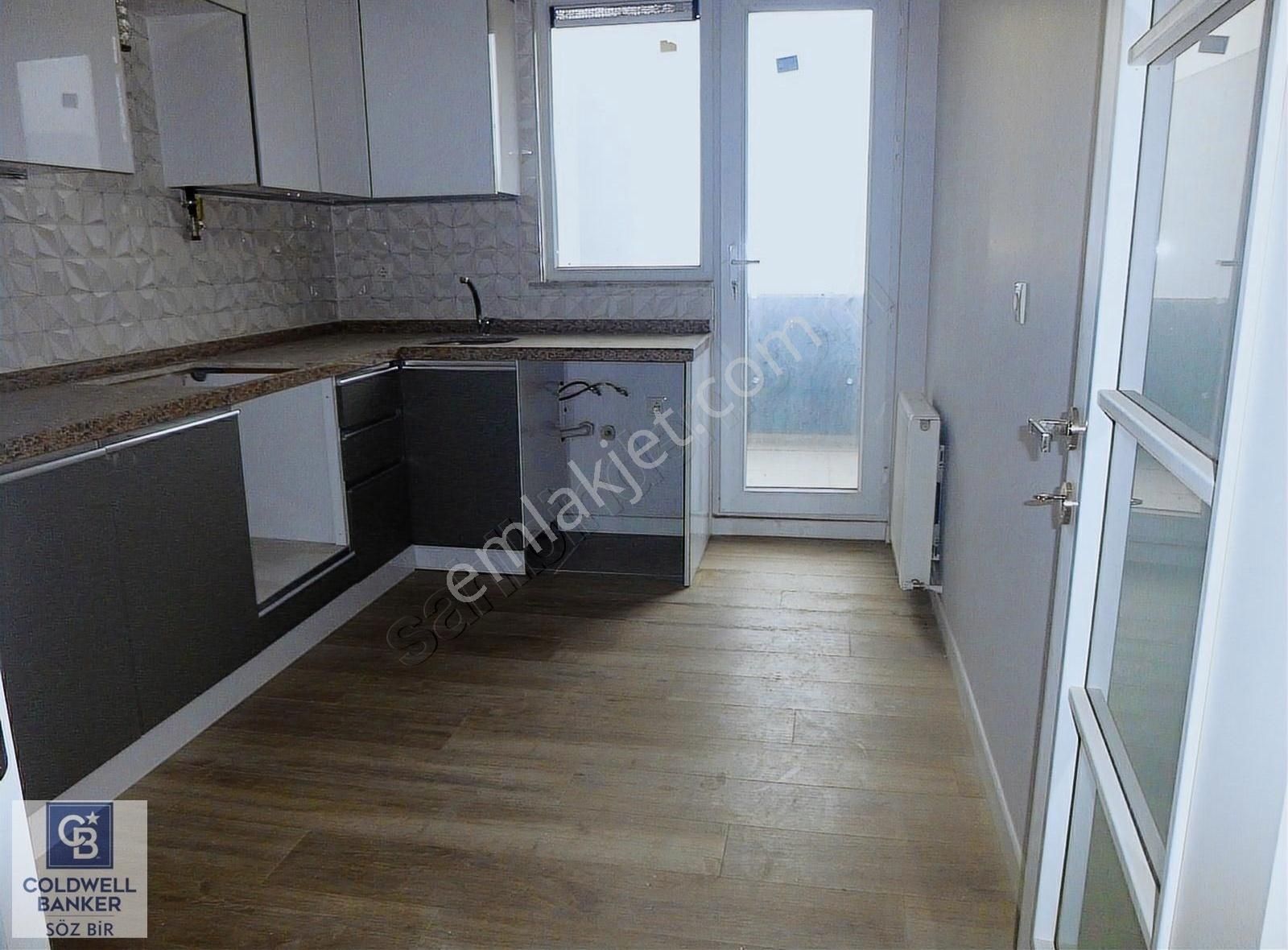 Sancaktepe Butik Garden Sitesinde Ön Cephe Satılık 3+1