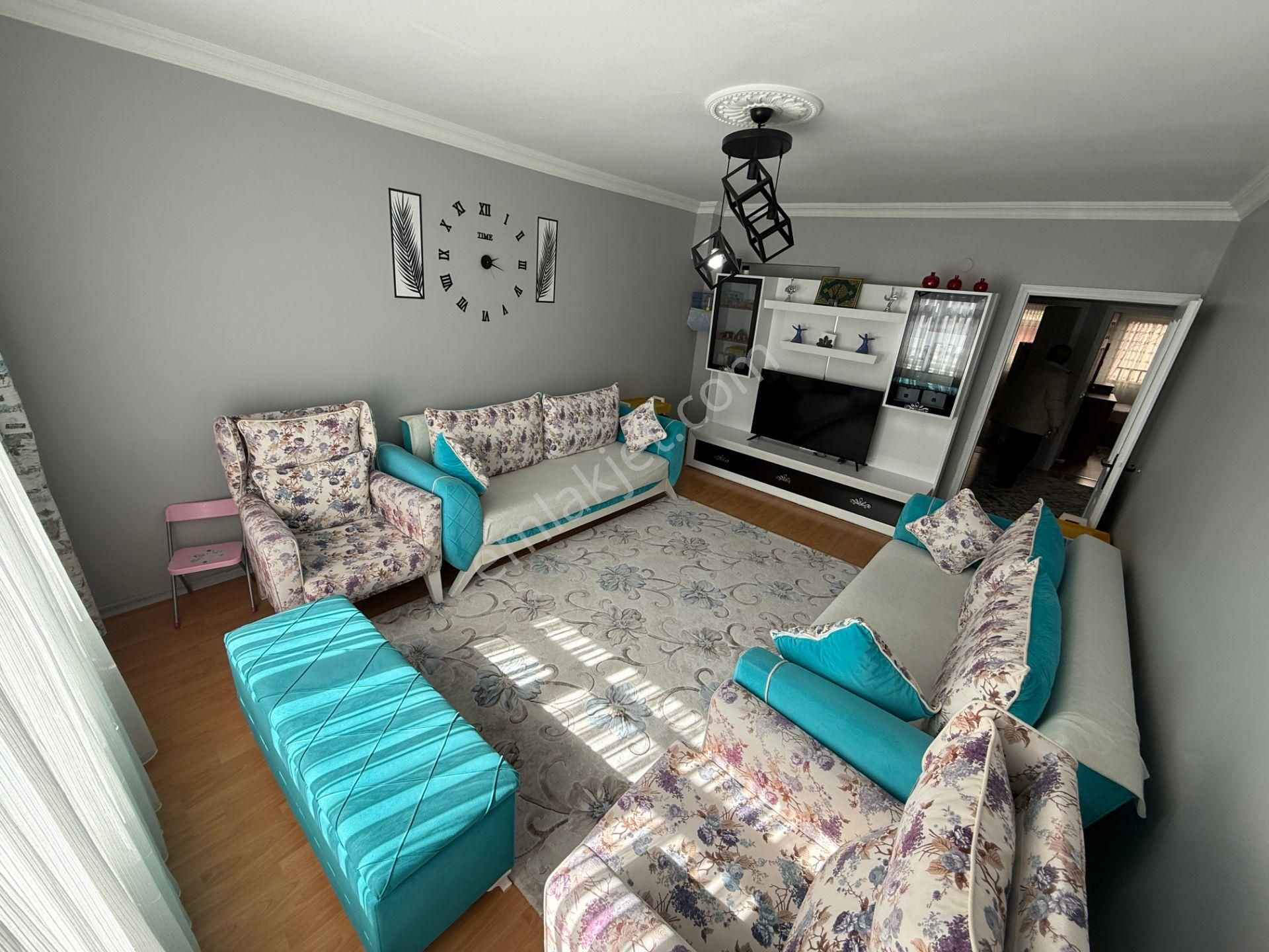 Etimesgut 30 Agustos Mah 1.arakat Salon Bagımsız Kredı Lımıtsız
