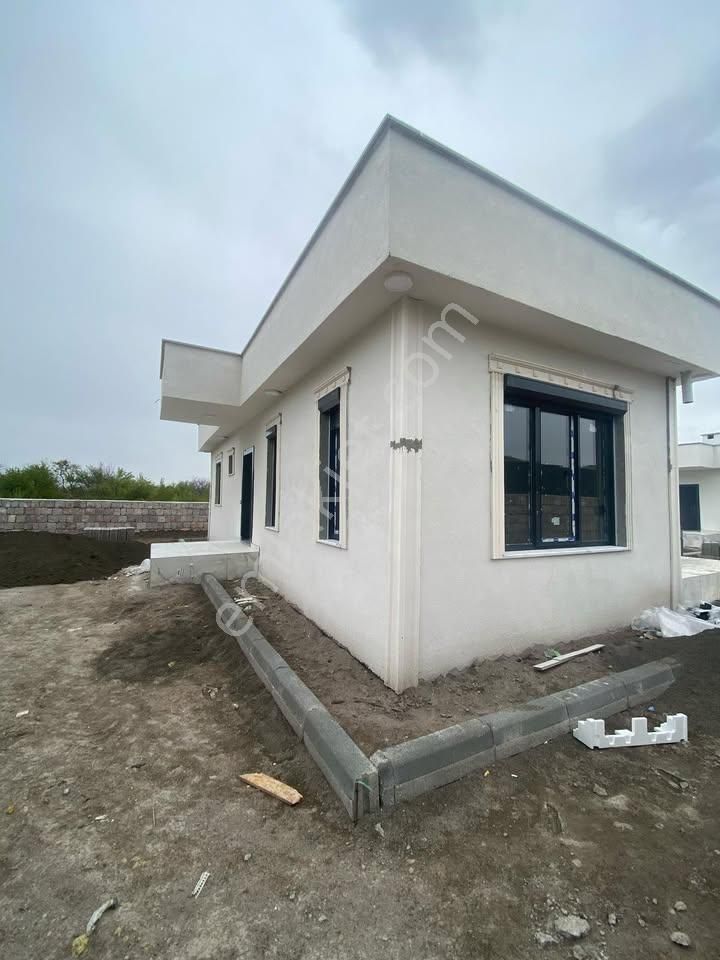 Elisa Gyo// Gesi Meydana 50 M2 Mesafede Satılık 2 Adet Butik Villa