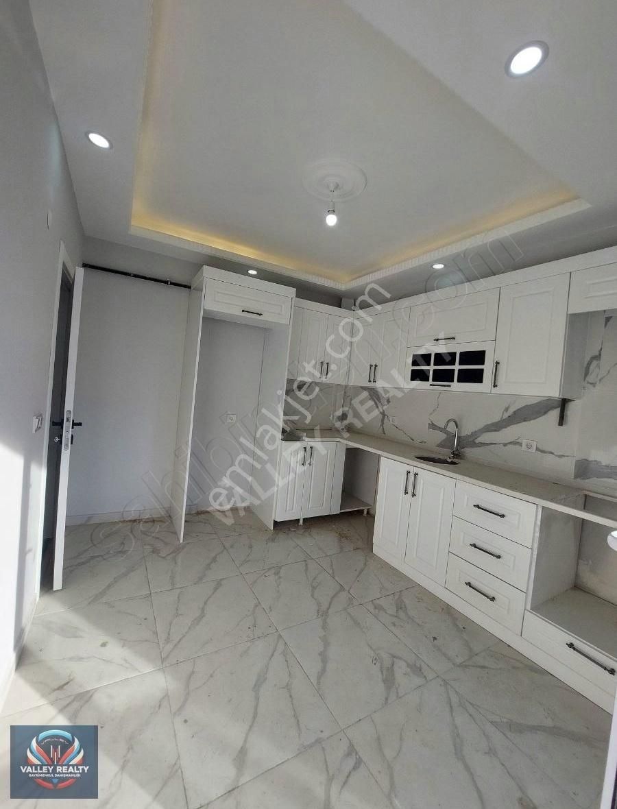 Valley'den Cumhuriyet Parkı Yakını 3+1 Sıfır Satılık Daire !!!