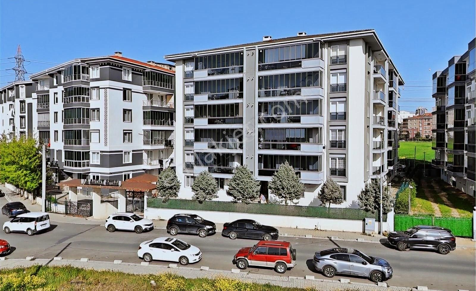 *nefes Park Yanı* Avm Ve Vergi Dairesine Yakın 3+1 Lüks Daire!