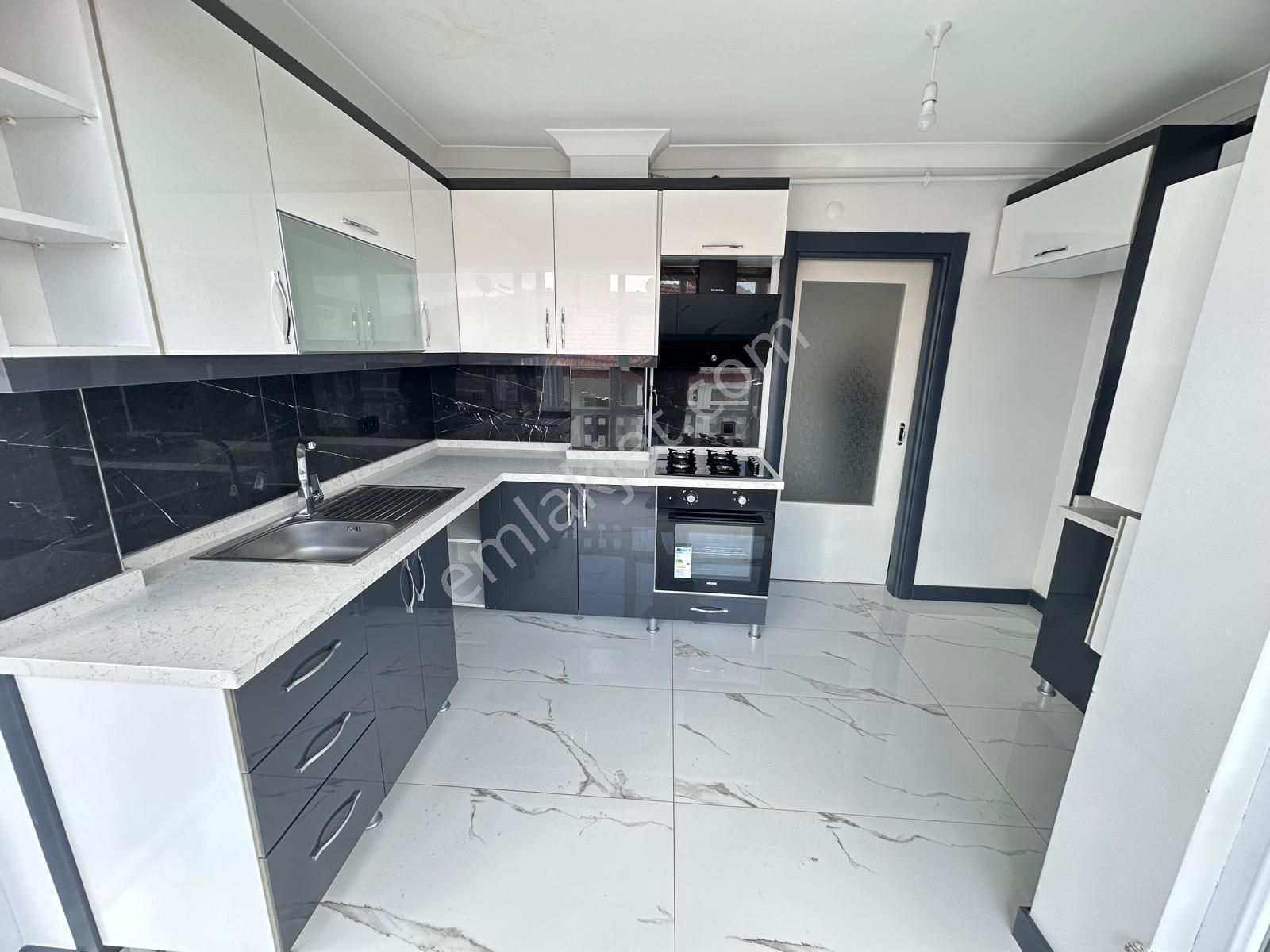 Görkem'den 3+1 120 M2 Kombili Bağımsız Ön Mantolamalı 19 Mayıs Has.yakını Ultra Lüx
