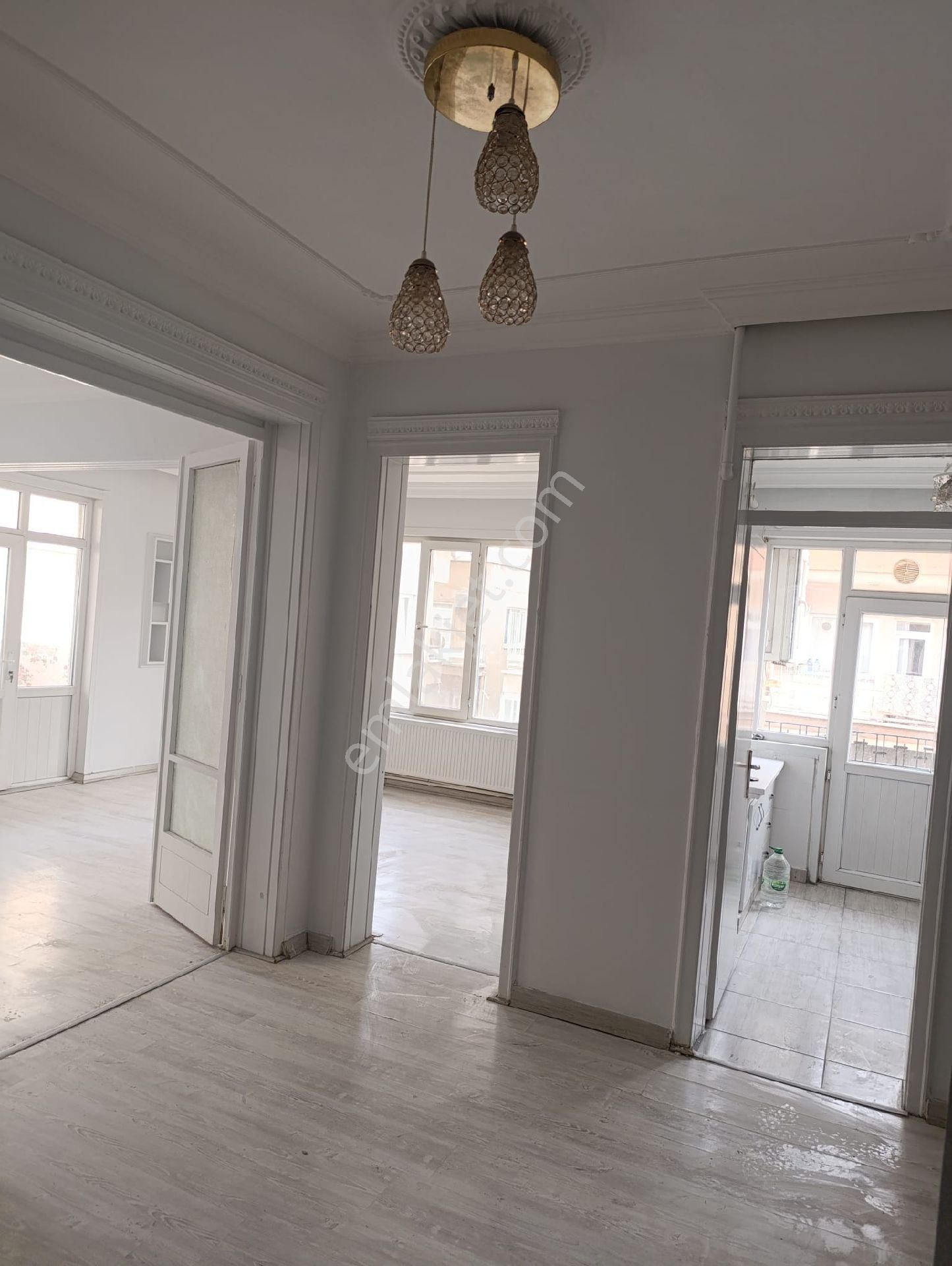 Sahibinden 2+1 Yeni Boyalı Temiz Daire