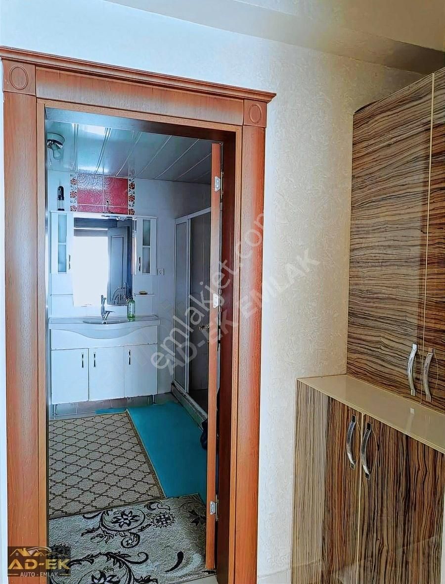 Harika Konumda Harika Bir Daire Satılık 4+1+bağımsız Kilerli