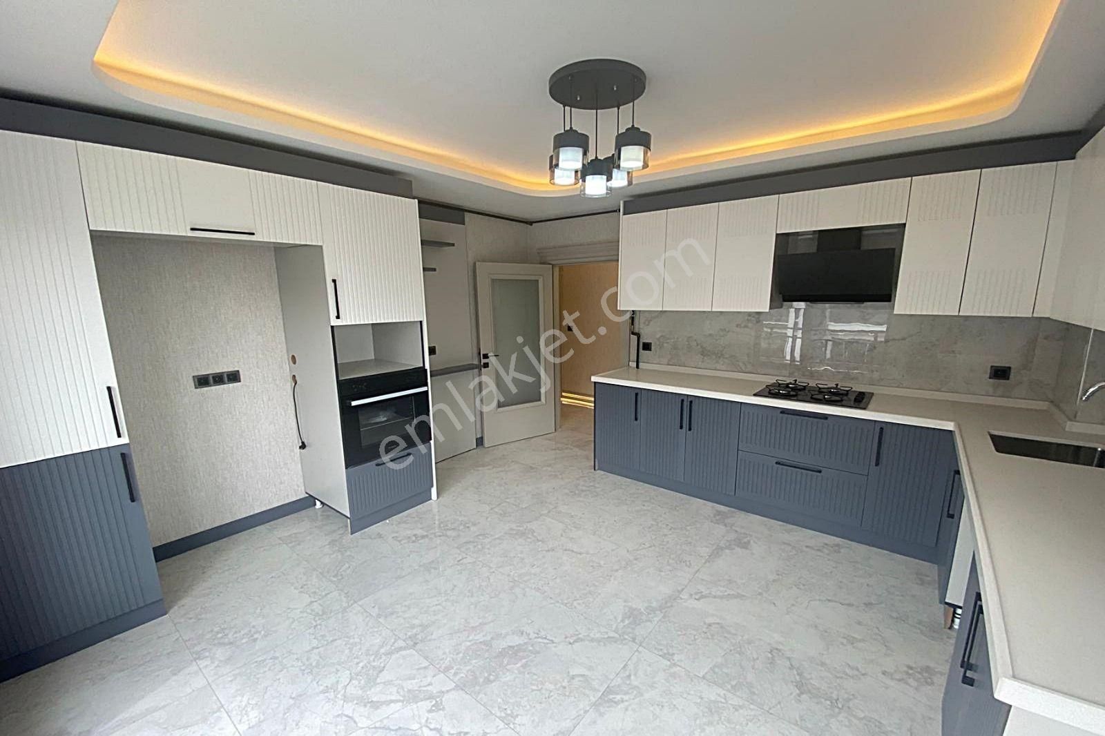 Bağlum Hisar Mah 3+1 Asansörlü Satılık Daire