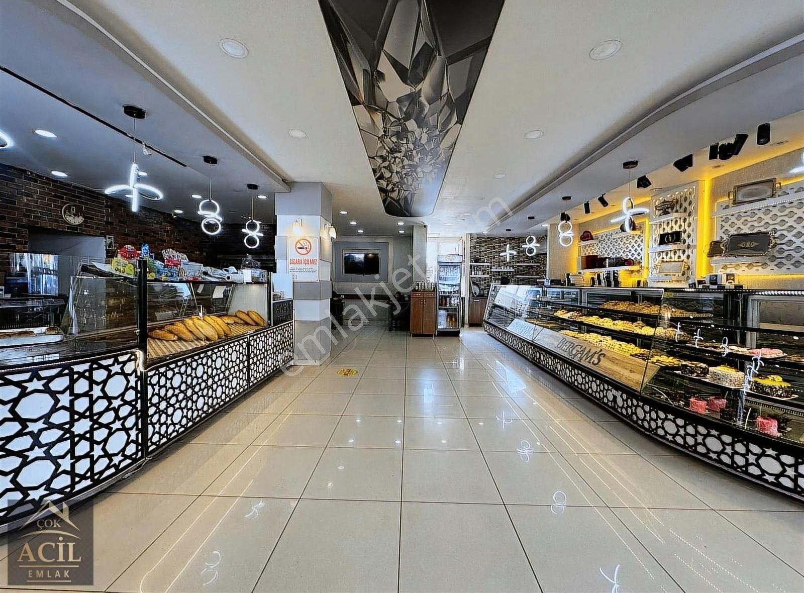 Çok Acil'den Ufuktepe Cadde Üzerinde 460m2 Dükkan!