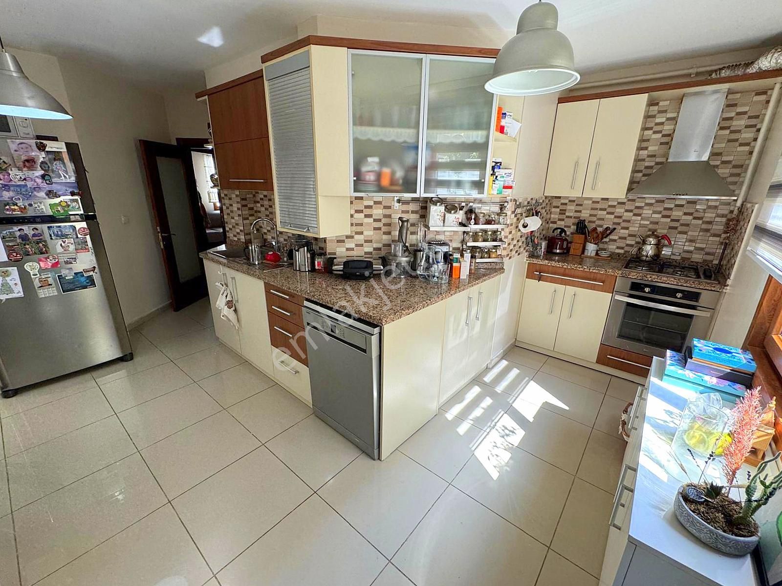 ▃birikim▃ Altıntepe'de Ebeveyn Banyolu Katta Tek 150m² 2.kat 3+1 - Görsel 14