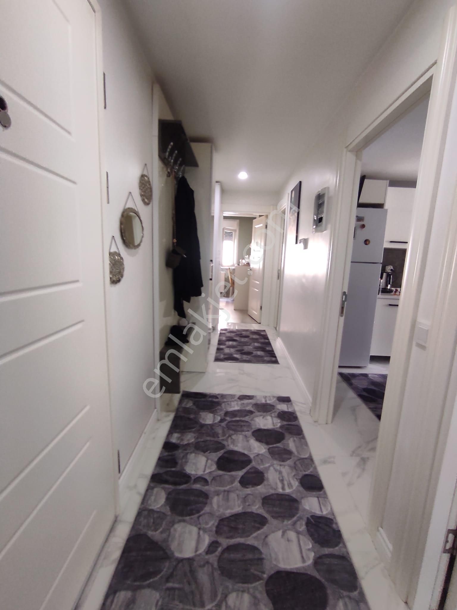 Ömür Emlaktan Bahçelievlerde 3+1 Satılık Daire - Görsel 8